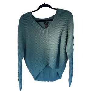 Rue 21 Blue Crop Sweater L
